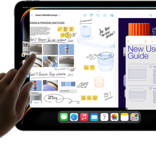 Una schermata multitasking di iPadOS su iPad Pro con varie app aperte nello stesso momento.