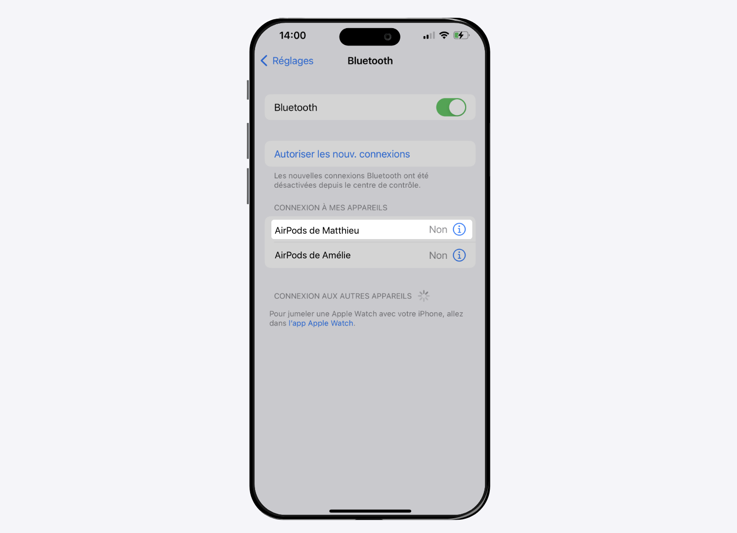Les AirPods détectés dans la section Bluetooth de l'iPhone